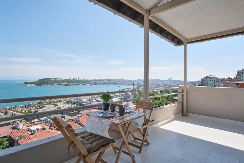 A Million Dollar View In The Heart Of The City Istanbul Turkey